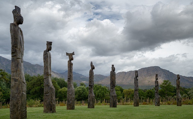 DEBORAH BELL, SENTINELS
2020, BRONZE