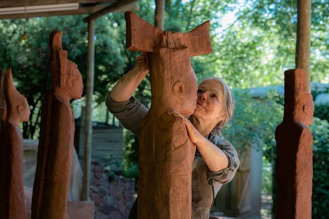 Deborah Bell SENTINELS 36 photo by Stella Olivier 640x427