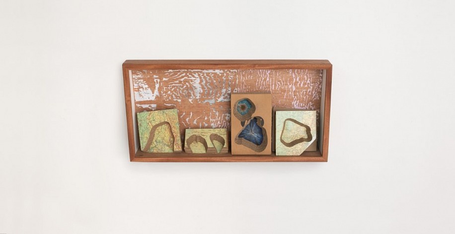 MARK RAUTENBACH, HEAR AND THEIR 5/5 (SOMEWHERE / VERY LONG LANDSCAPE, WORLDING SERIES)
CORRUGATED CARDBOARD, PAGES FROM AN ATLAS, SEWING THREAD, PAPER, BOARD